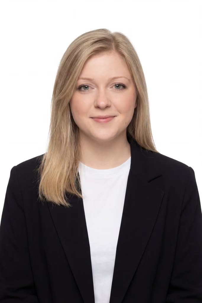 Антонова Ангелина Николаевна, ведущий юрист центра Содружество